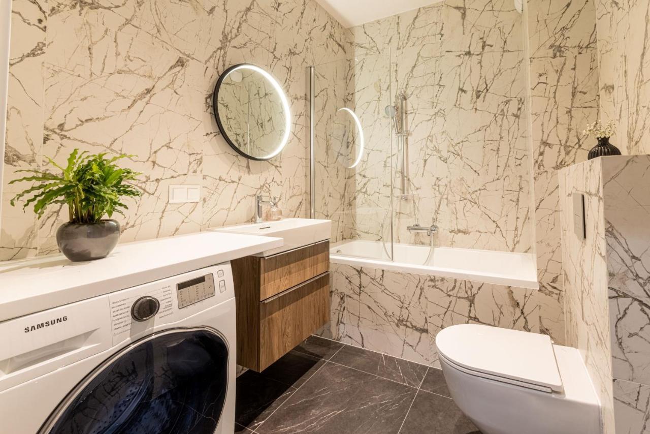 Appartement Zloty Lotos-Srodmiescie Z Darmowym Parkingiem à Gdańsk Extérieur photo